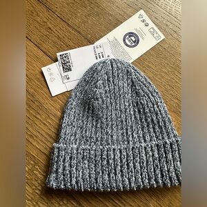 NWT H&M wool knit hat - 3-6 mos - Blue Melange